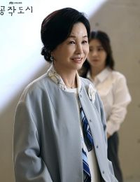 #TĐC 1524	TÔI NGHĨ CON DÂU ĐANG DIỄN TRÒ, KHÔNG NGỜ NGƯỜI KHỐN NẠN LÀ GIA ĐÌNH TÔI