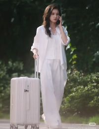 #TĐC 1547	Chỉ Mình Cô Ấy Thấy