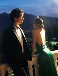 #TDC_N 10	VÁN CỜ HÀO MÔN: LỜI NGUYỀN HOA TUYẾT MAI