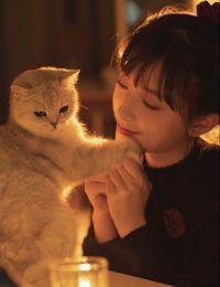 #TĐC 593	Ba Năm Tôi Nuôi Một Con Mèo,Còn Mợ Nuôi Tôi